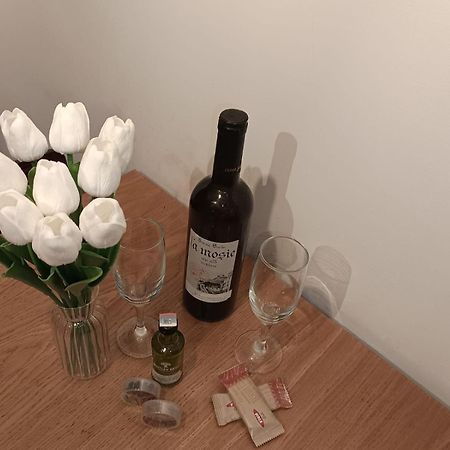 בראשוב Apartament Regim Hotelier Elis מראה חיצוני תמונה