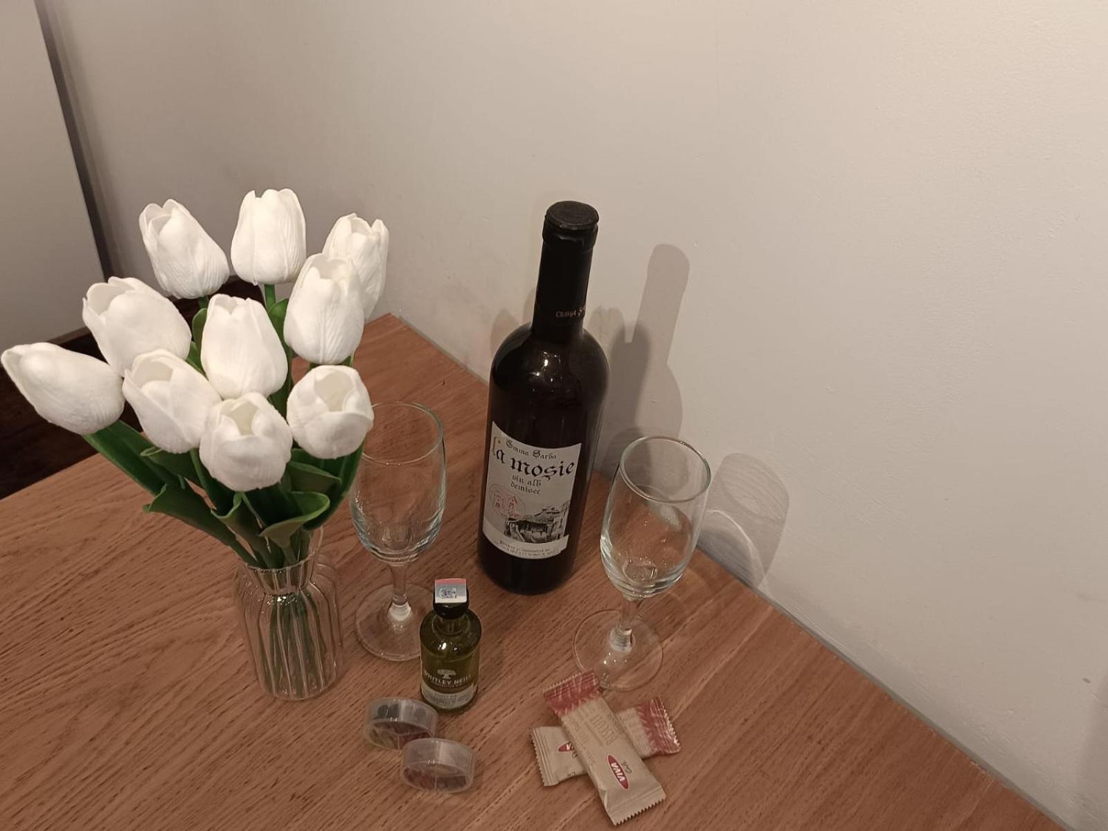 בראשוב Apartament Regim Hotelier Elis מראה חיצוני תמונה